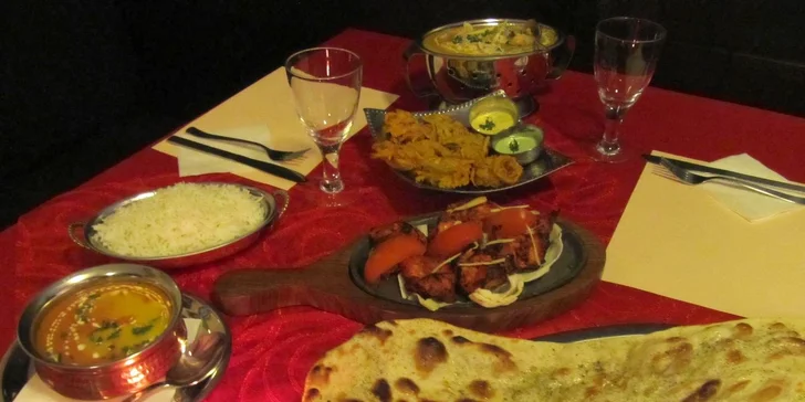 Lahodné speciality indické kuchyně pro dva
