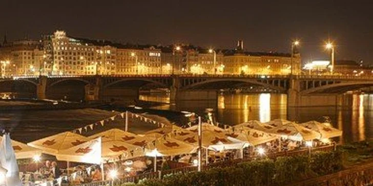 249 Kč za 18 lahodných tapas až pro čtyři osoby v restauraci Rezavá kotva. Luxusní lokalita na ostrově, dechberoucí výhledy, skvělé jídlo a sleva 52 %.
