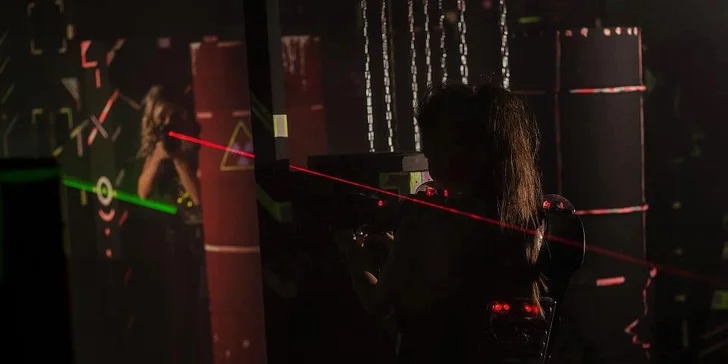 Akční Laser Game pro jednoho nebo dva hráče