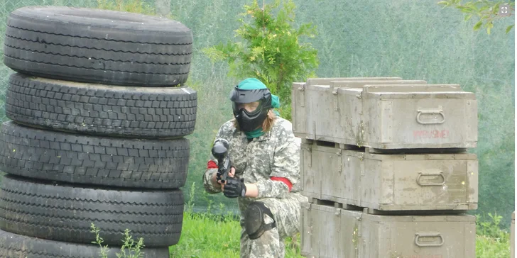 4 hodiny skvělé paintballové přestřelky