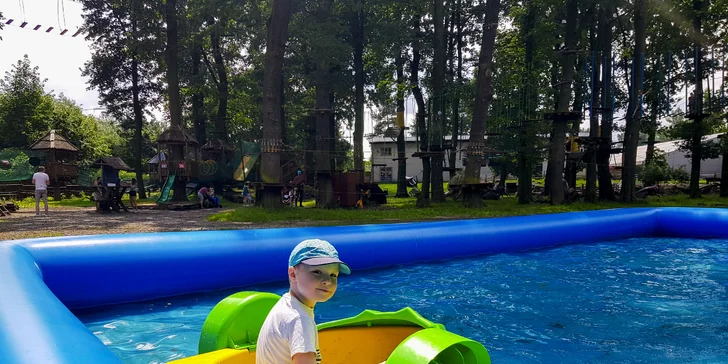 Děti se vyřádí i na vodě. 