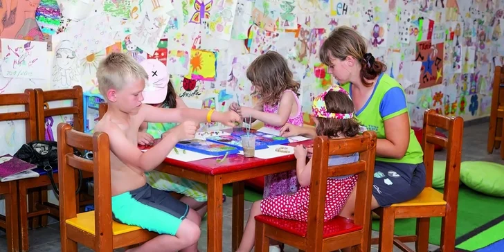 Děti se zabaví mimo jiné v miniklubu.