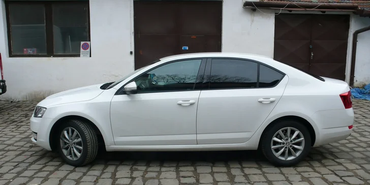 Tónování zadních skel vozu americkou fólií SunTek