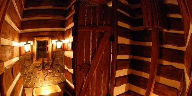 Zážitkový pobyt ve Středověkém hotelu v Dětenicích