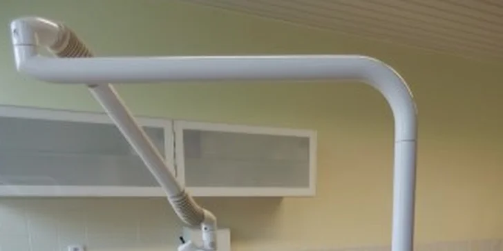 Profesionální dentální hygiena či pískování Air Flow