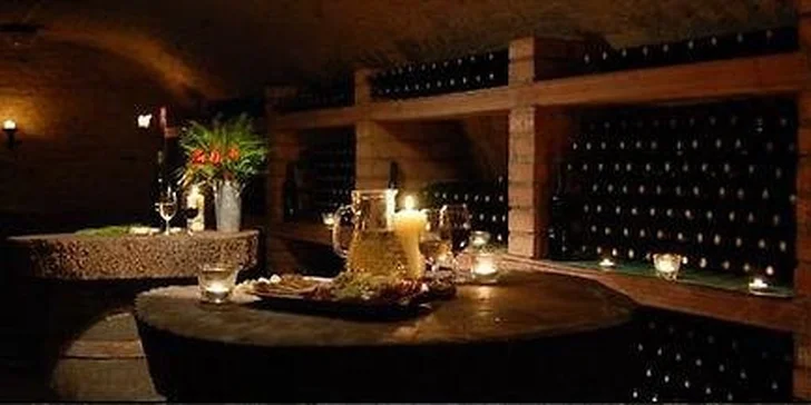 Pobyt v Lednici s degustací vín i tříchodovou večeří