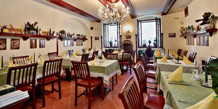 Večeře včetně drinku v italské restauraci Oliva Nera