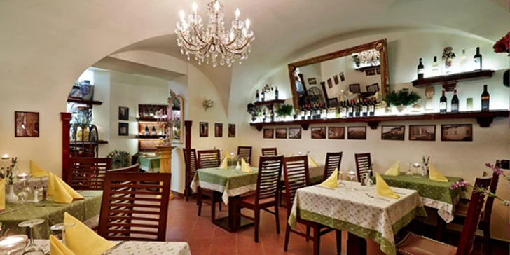 Večeře včetně drinku v italské restauraci Oliva Nera