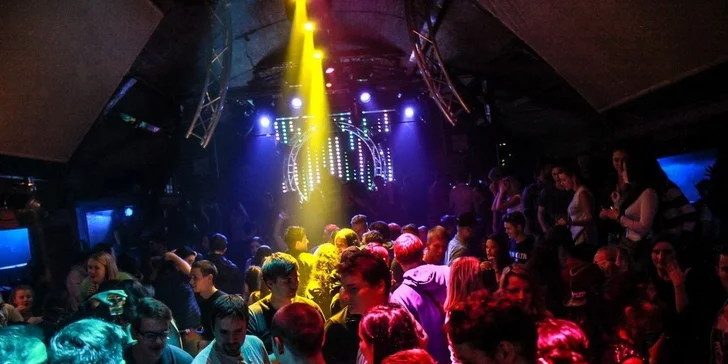 Vstupenka na party Po práci včetně rautu