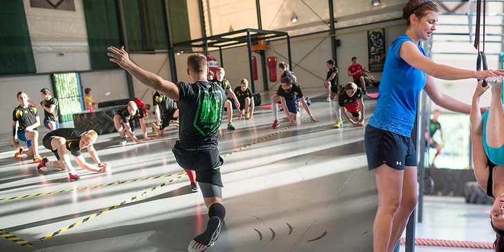 Měsíční permanentka do fitcentra i na lekce