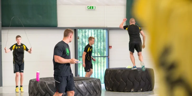 Měsíční permanentka do fitcentra i na lekce