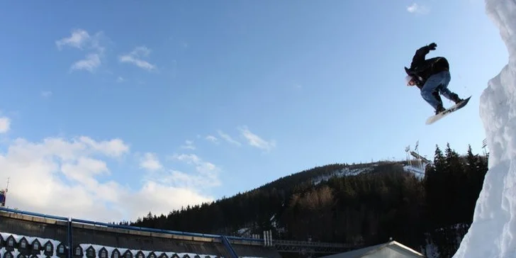 Lyžovačka v Harrachově s polopenzí a wellness