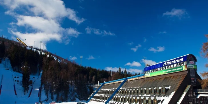 Lyžovačka v Harrachově s polopenzí a wellness