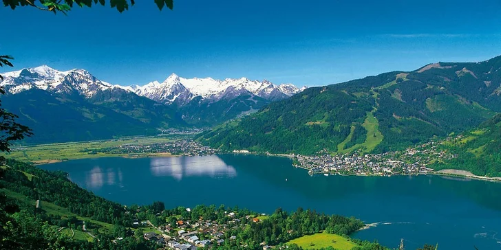 798 Kč za celodenní lyžařský a poznávací zájezd do  rakouského Kaprunu a Zell am See. Užijte si dokonalé letní lyžování nebo vyražte na výlet!