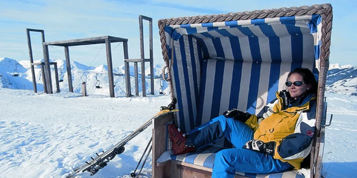 798 Kč za celodenní lyžařský a poznávací zájezd do  rakouského Kaprunu a Zell am See. Užijte si dokonalé letní lyžování nebo vyražte na výlet!
