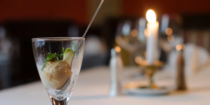 Exkluzivní 6chodové kachní menu pro 2 osoby v restauraci U Modré kachničky II.