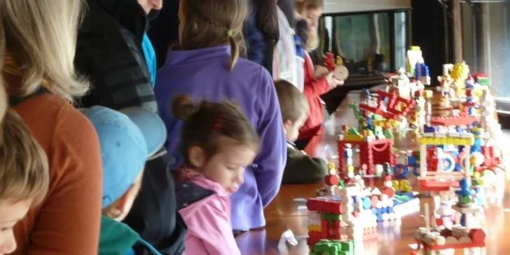Prohlídka muzea výroby dřevěných hraček s dárkem