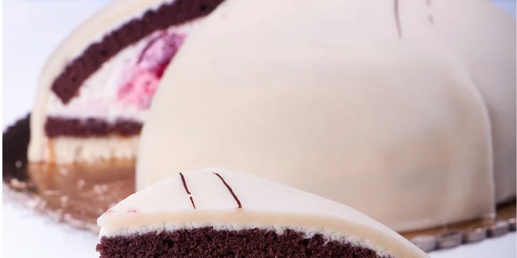 Káva a dort dle výběru pro dva v tradiční a stylové Kavárně Obecní dům