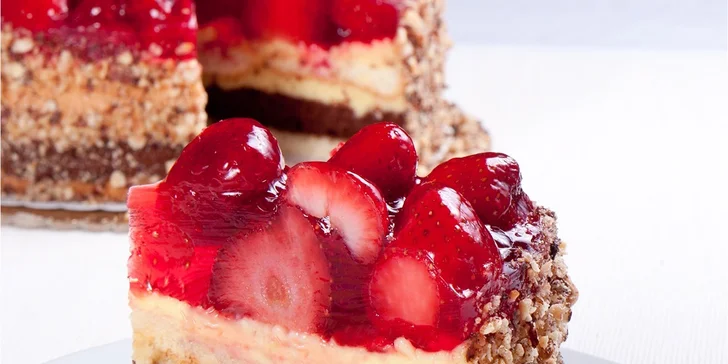 Káva a dort dle výběru pro dva v tradiční a stylové Kavárně Obecní dům