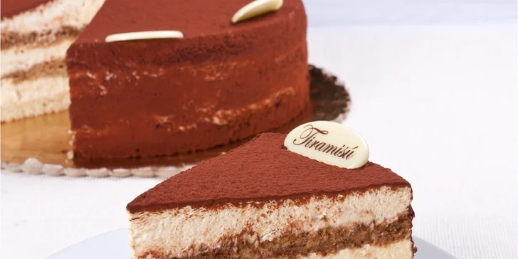 Káva a dort dle výběru pro dva v tradiční a stylové Kavárně Obecní dům