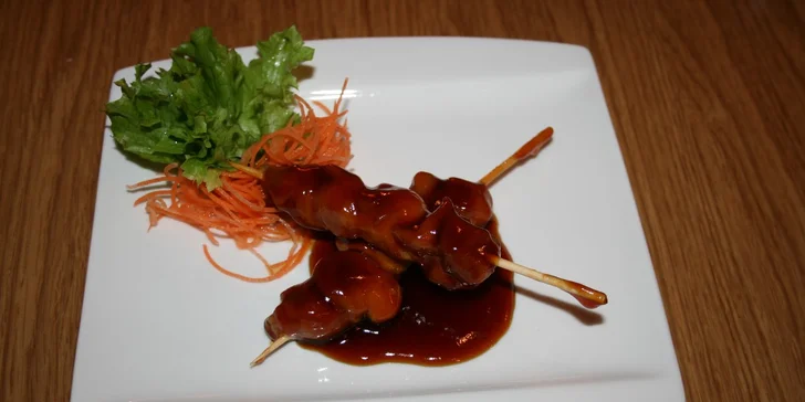 Vánoční menu plná sushi a japonských delikates