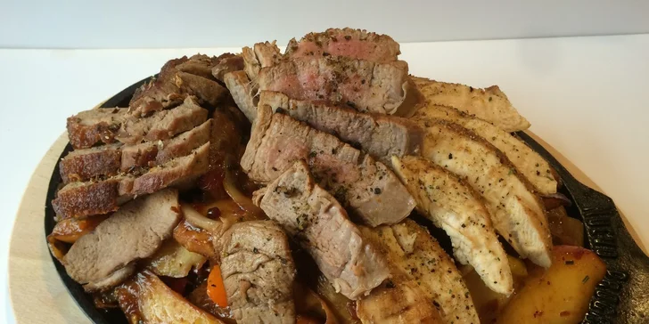 Vánoční tříchodové menu ve španělském stylu