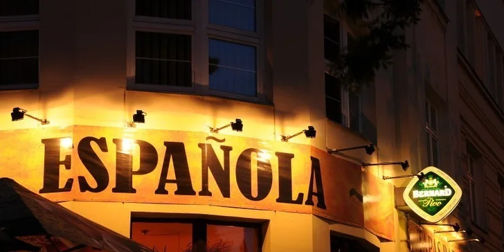 Vánoční tříchodové menu ve španělském stylu