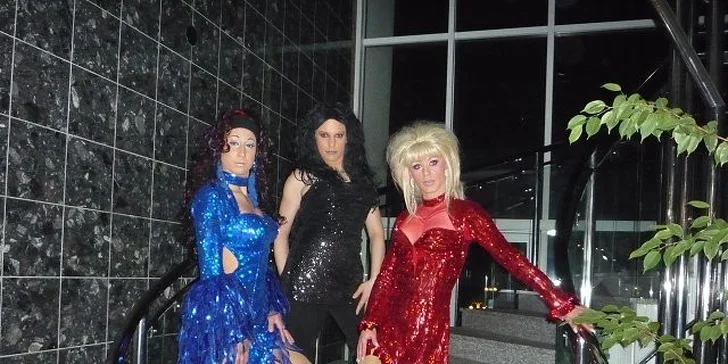 Vstupenka na show travesti skupiny Divoké kočky