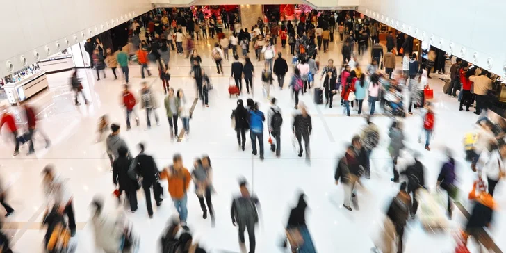 Předvánoční nákupy v rakouském outlet centru v Parndorfu