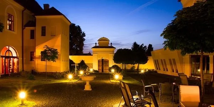 Víkend na zámku s all inclusive, wellness a minikurzem vaření