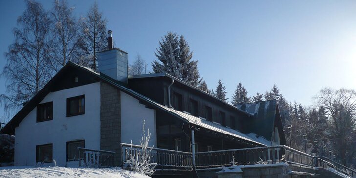 Zimní pobyt v Krkonoších: Polopenze, sauna i 20% sleva na lyžování