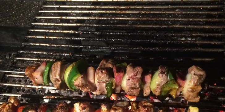 Bohaté menu pro dva v restauraci U Rašků
