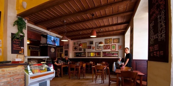 2× nabité burger menu s dezertem a nápojem