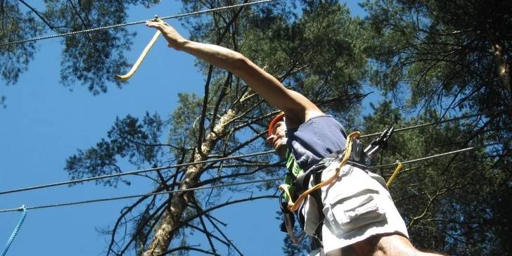Adrenalin v lanovém parku a lanovkovém světě