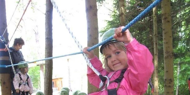 Adrenalin v lanovém parku a lanovkovém světě