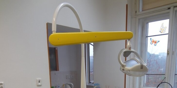 Dentální hygiena s air-flow či pro děti s instruktáží