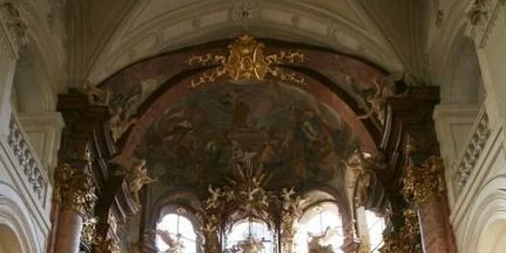 Svátečně vás naladí: Adventní a vánoční koncerty v kostele u Karlova mostu