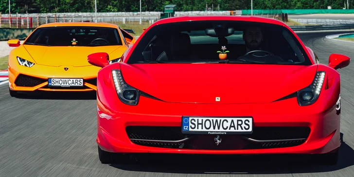 Jízda ve Ferrari, nebo v Lamborghini je zážitkem na celý život.