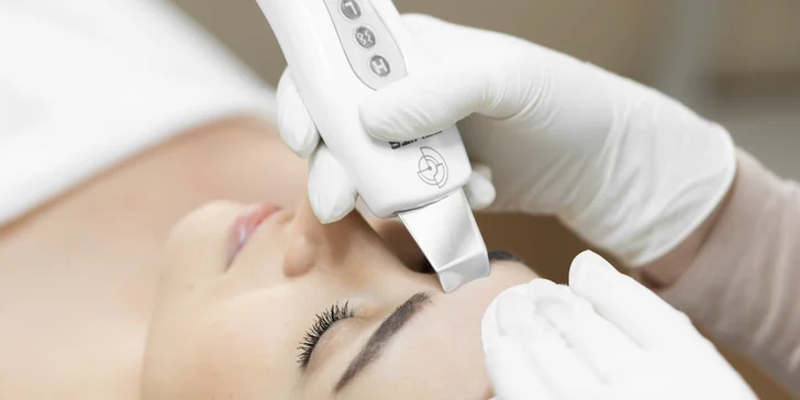  V SARAKA SKIN THERAPY veria, že účinná starostlivosť začína porozumením