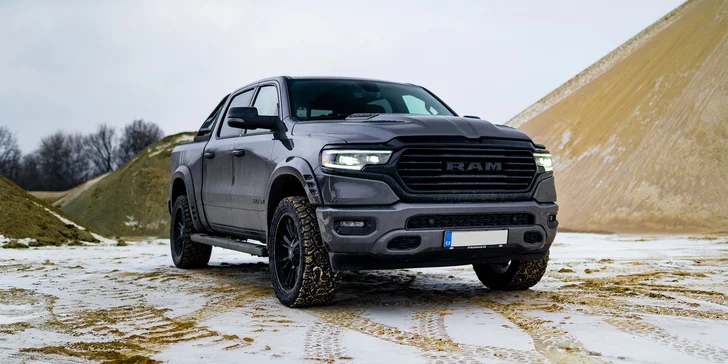 BMW M2 nebo Dodge RAM: zážitková jízda až na 60 min. či pronájem až na 3 dny