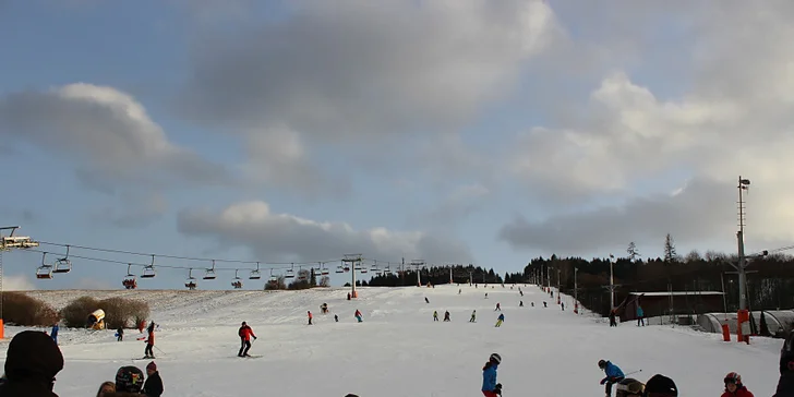 20 km od hotela sa nachádza Ski Krušetnica