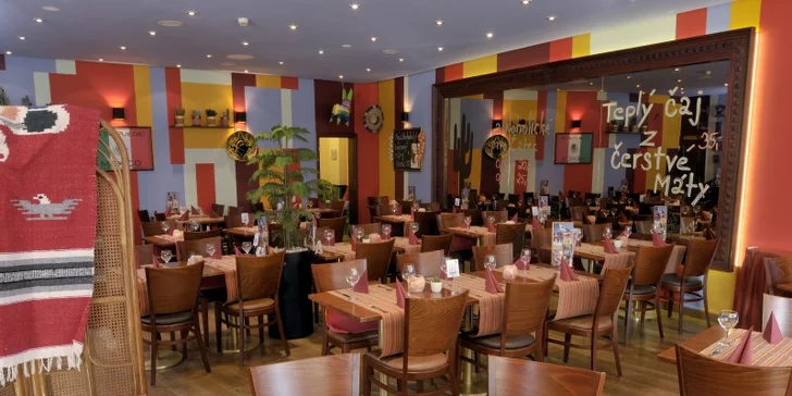 K hotelu patří vynikající restaurace 7 Tacos.
