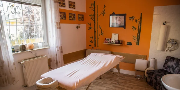 V hotelu si můžete dopřát i některou z nabídky masáži.