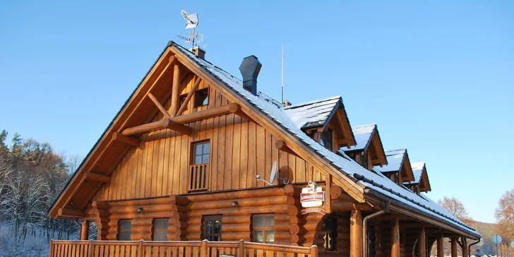 Báječný víkend nebo předsilvestrovský pobyt ve srubu pod Buchlovem