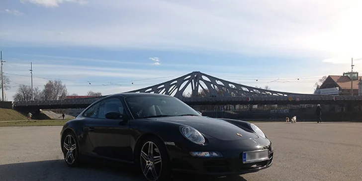 Zážitek z jízdy v legendárním Porsche Carrera 4S