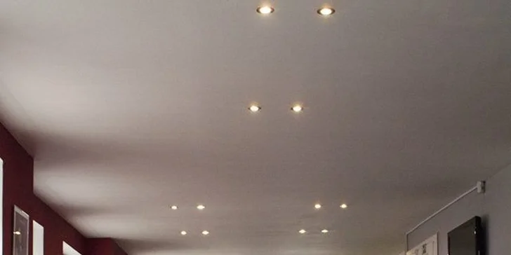Půlkilový tatarák z mladého býčka s topinkami u Zeleného stromu