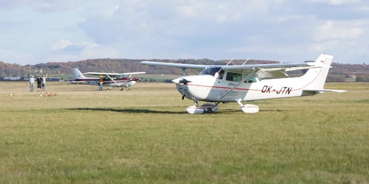 Pilotujte letoun Cessna 172 a vezměte s sebou až dva pasažéry