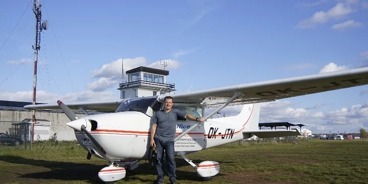 Pilotujte letoun Cessna 172 a vezměte s sebou až dva pasažéry