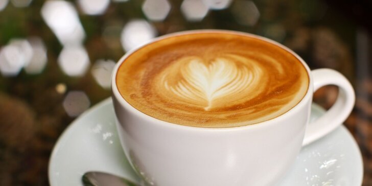 Až 10 šálků lahodné kávy s sebou z Café Mapami