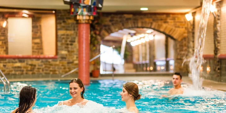 Zabudnite na trápenie a starosti a ponorte sa do relaxačného wellnessu v Hoteli Áčko.